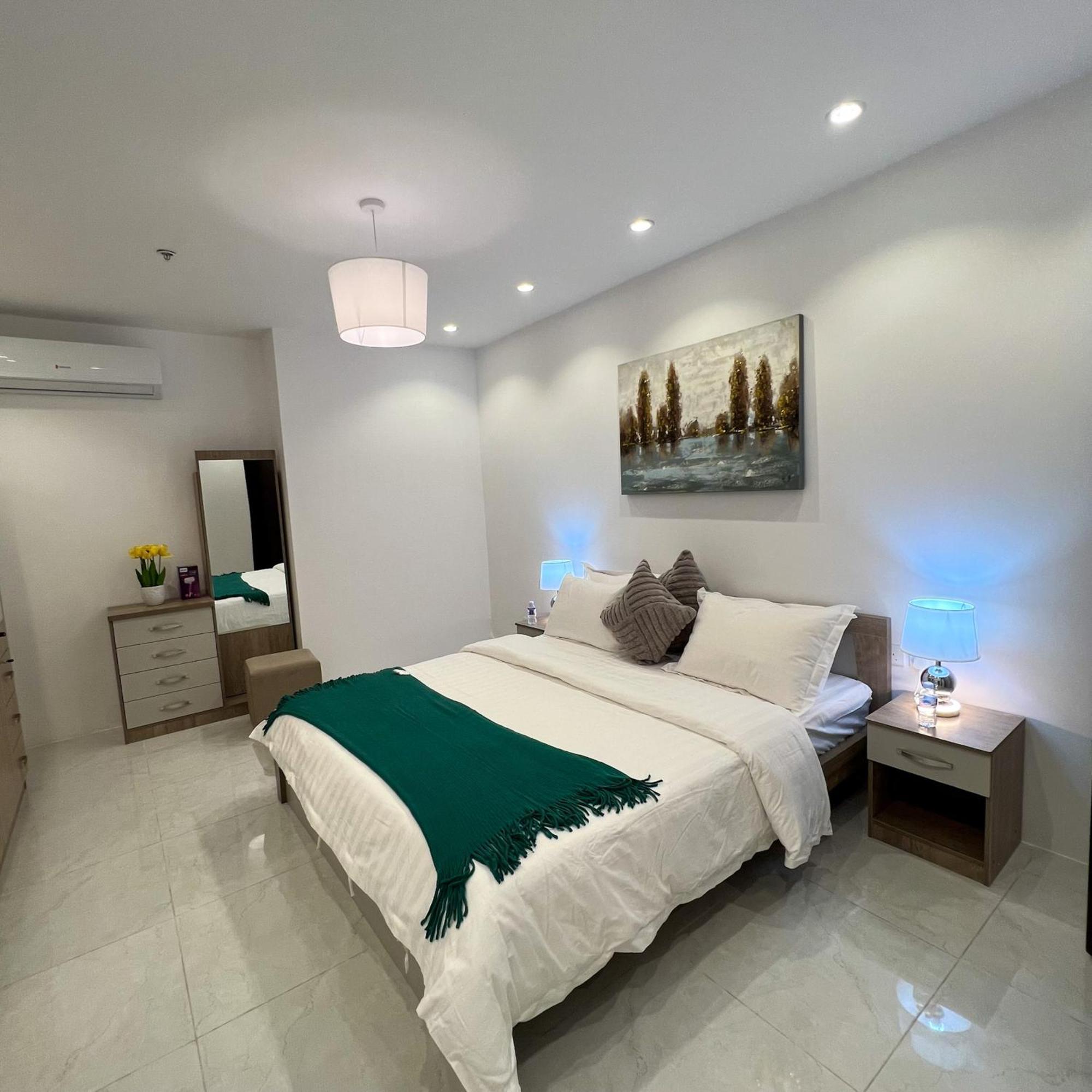 The Red Sea Apartment شقة البحر الأحمر Джеда Екстериор снимка
